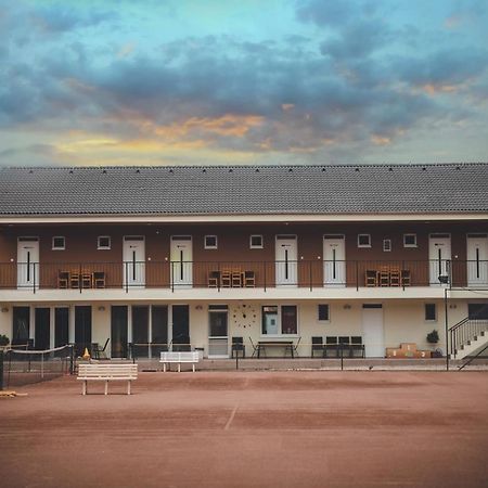 Tenisz Panzio - Боя Екстер'єр фото